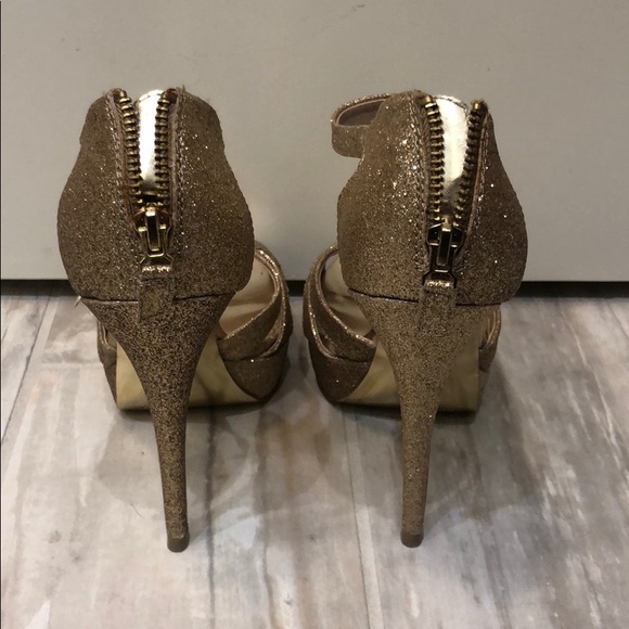 Gold glitter heels - Picture 4 of 6